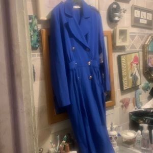 Ms. Chaus dress